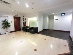 The Octagon (D1), Office #484955971